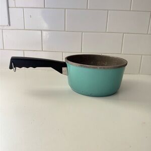 Turquoise CLUB vintage Saucepan with Black Handle